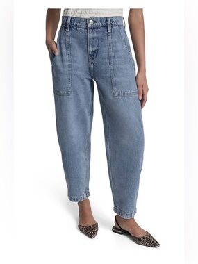 DKNY WOMENS HIGH RISE BARREL JEANS SIZE 26 (28x29)